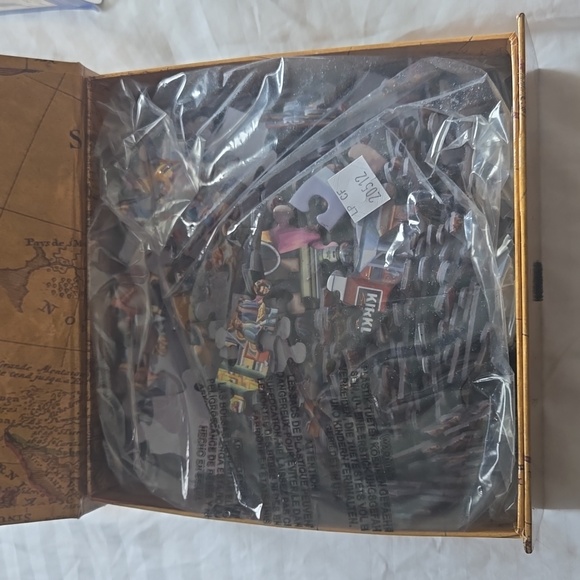 Puzzle - Picture 5 of 7